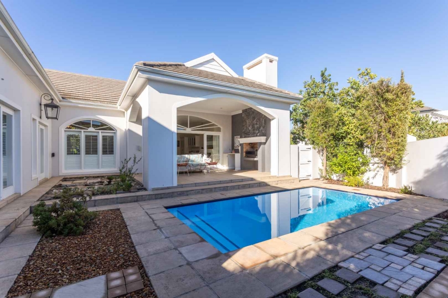 To Let 3 Bedroom Property for Rent in Val De Vie Estate Western Cape